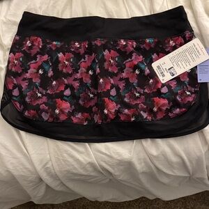 lululemon athletica Floral Skirt - Black and Pink